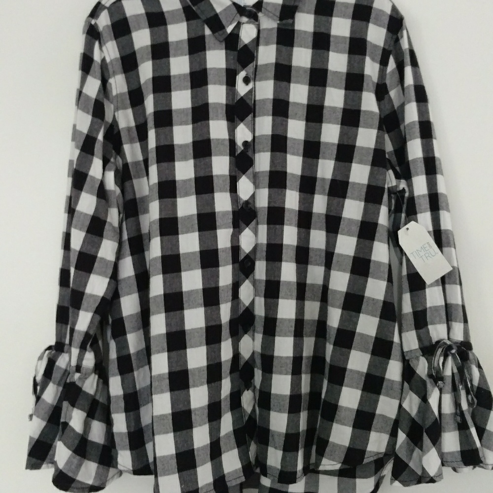 CHECKERED BLOUSE0 l